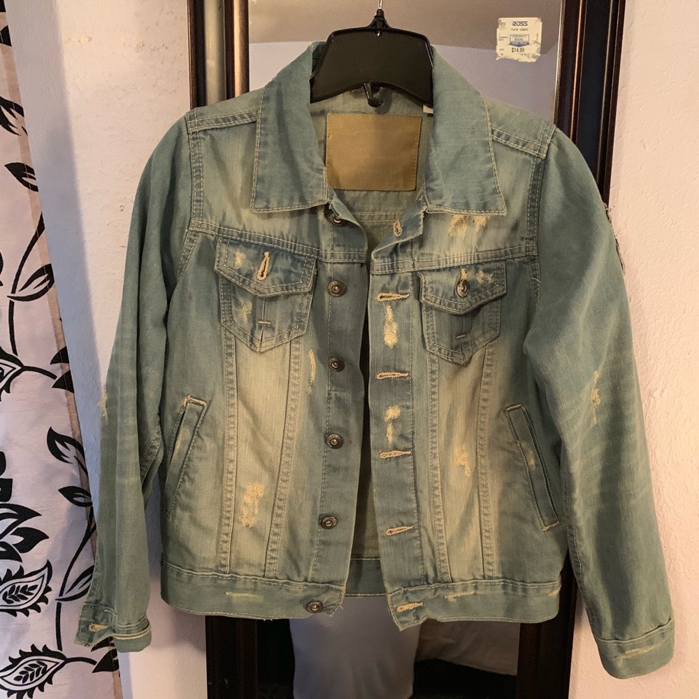 Blue jean jacket 🤝price firm🤝